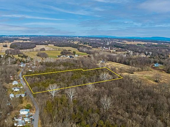 5th image of 8103 Avis Mill Rd