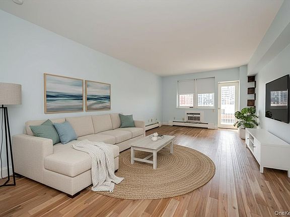4th image of 55 Monroe Boulevard #3P
