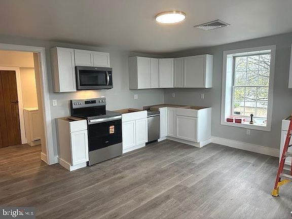 2nd image of 2651 N Reading Rd