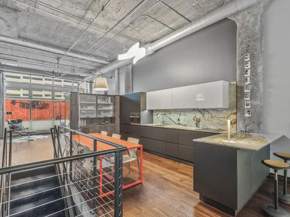 521 S 7th St Unit 102, Minneapolis, MN 55415
