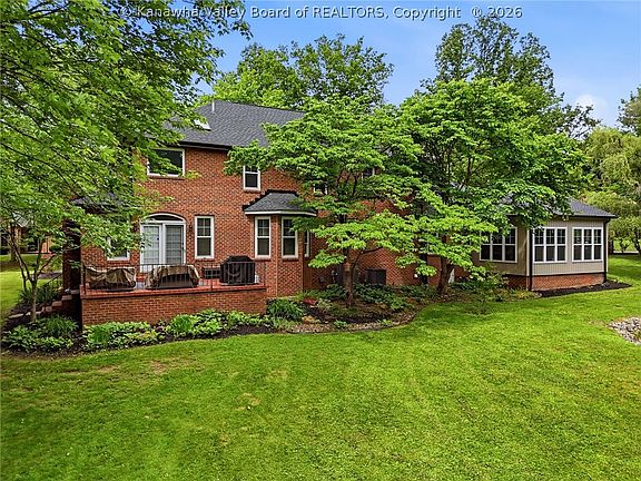 5th image of 14 Woodclyffe Rd