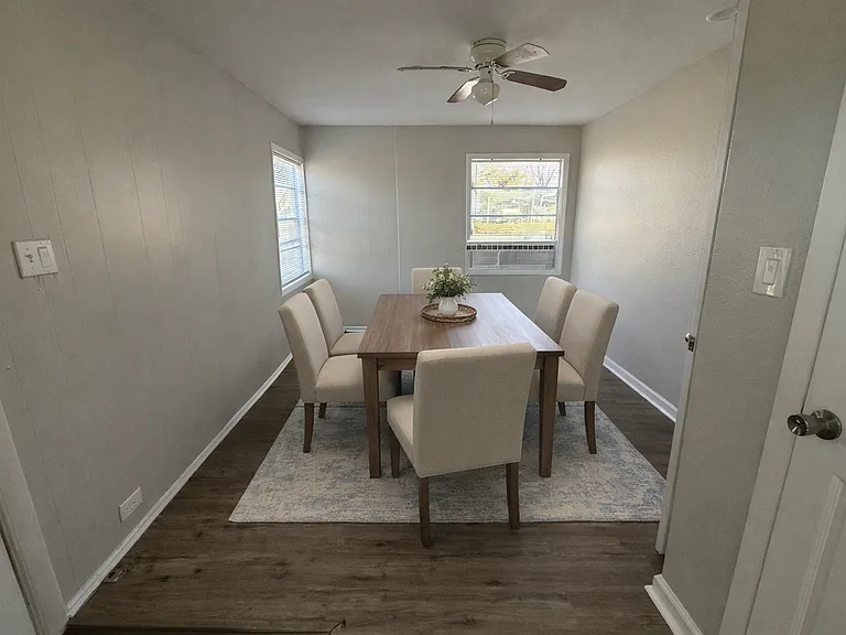 430 E Parnell St — Photo 3