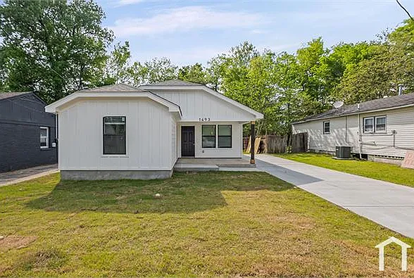 4 bed, 1450 sqft, $1,550 — Photo 1