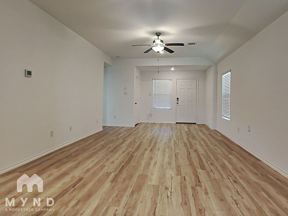 3rd image of 18820 Orvieto Ct