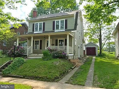 Photo 1 of 13 - 237 Parkway St - Winchester, VA Primary Photo - 237 Parkway St