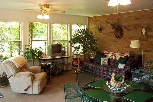 5th image of 1829 MONTCLAIR DR