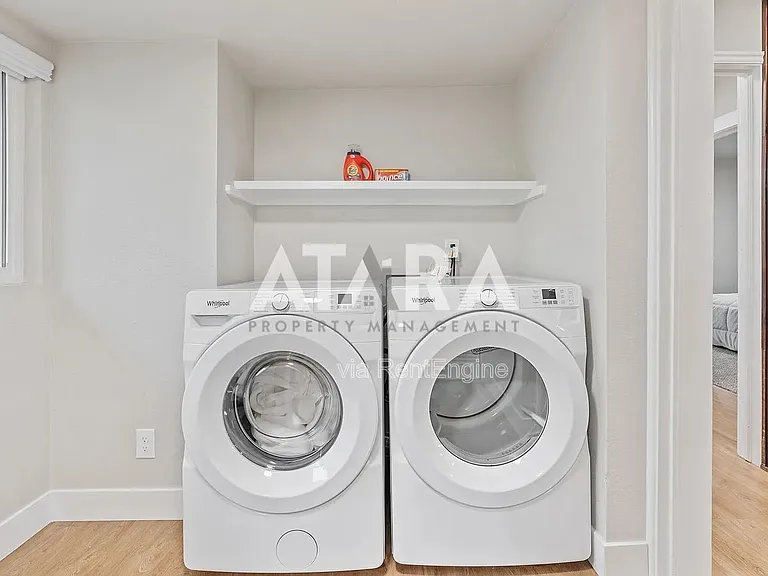 724 E Wilson Ave — Photo 30
