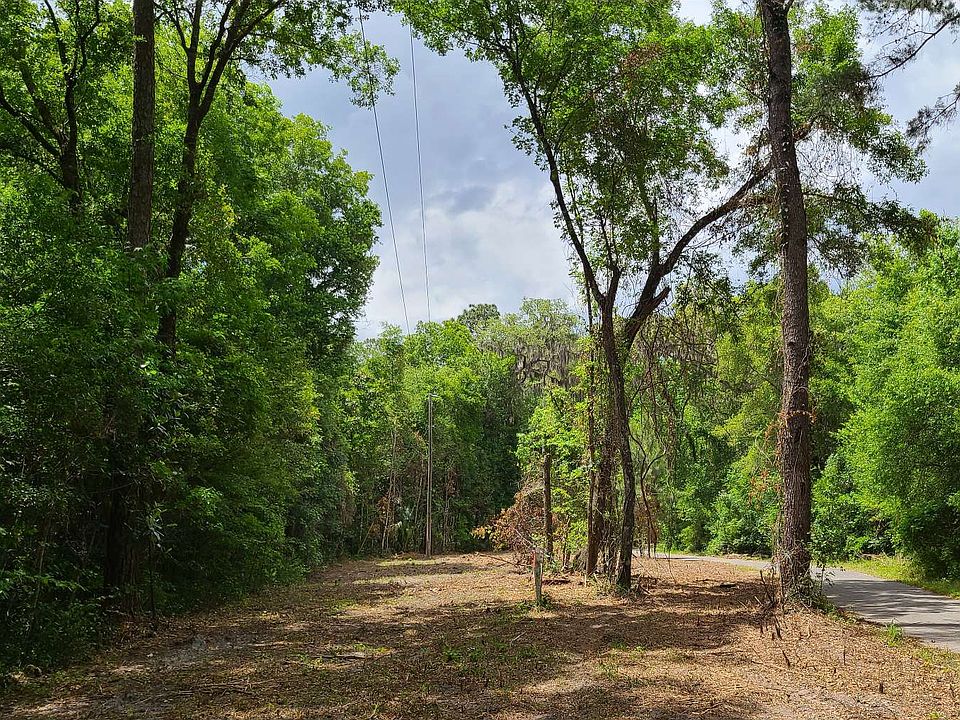 1st image of SE Nature Dr Lot 15