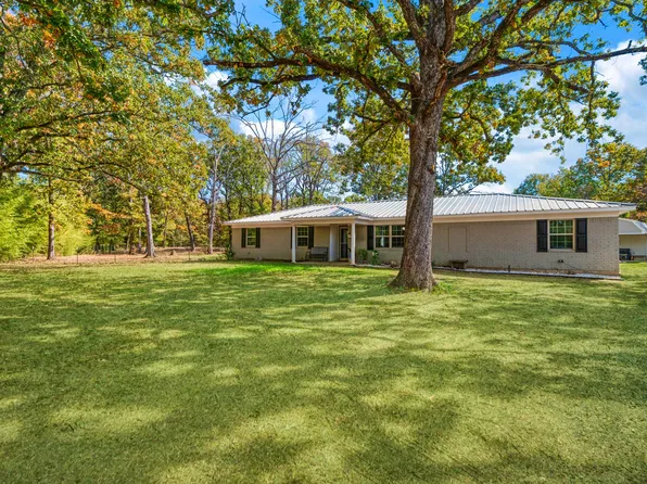 3550 County Road 44800, Blossom, TX 75416