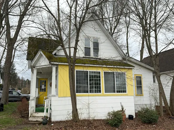 26 Oxford St, Bradford, PA 16701