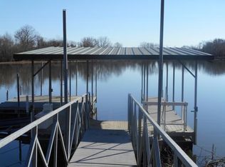 100 Bay View Cv, Camden, TN 38320