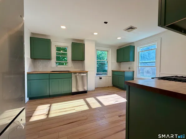 70 Riverside Ave, Torrington, CT 06790