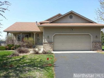 9017 Woodhall Cir, Minneapolis, MN, 55443
