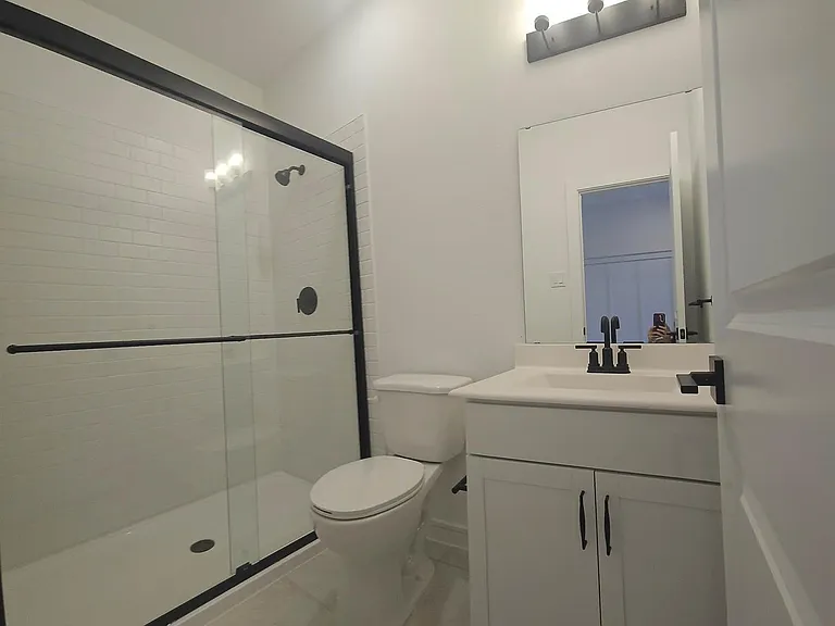 8423 Bay Ridge Cir — Photo 7