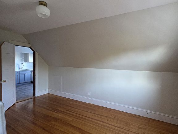 Living room/front room