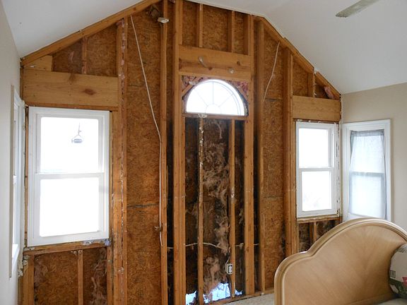Master Bdrm exterior wall