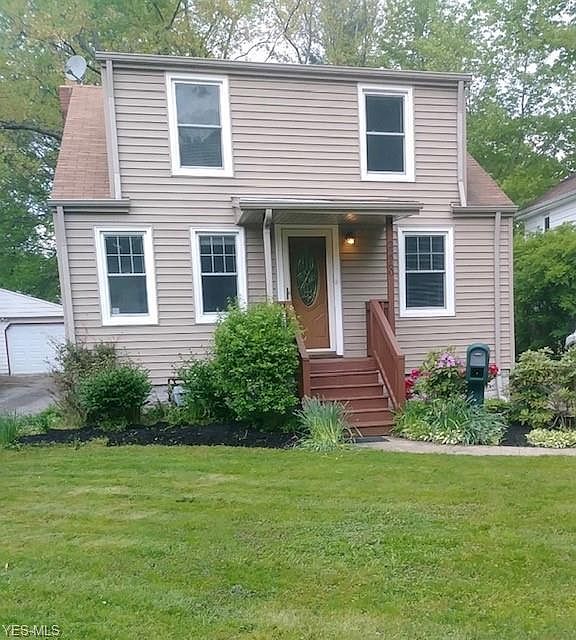 1st image of 22960 Summerland Ave