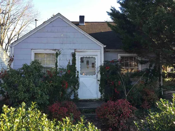 919 W 3rd North St, Morristown, TN 37814