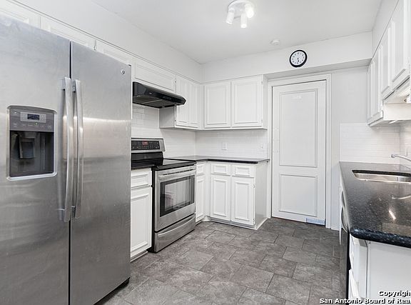 3rd image of 7815 BROADWAY #206B