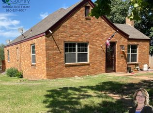 1218 Maple St, Alva, OK 73717