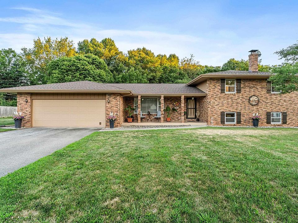 1st image of 24060 Sunrise Ct