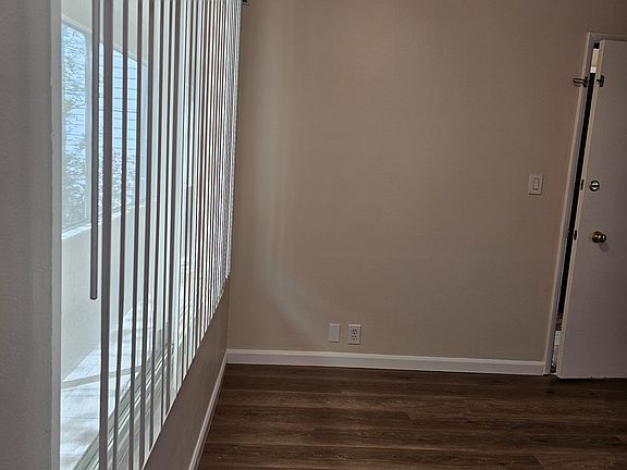 4th image of 1311 2nd Ave W APT 302