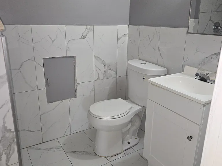 601 Randolph St — Photo 21