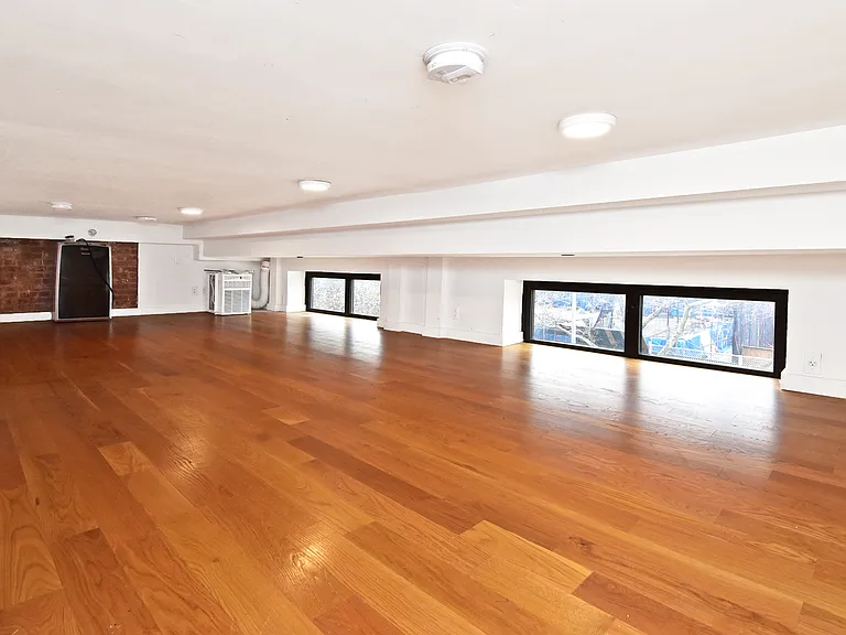 85 Attorney St #2A — Photo 8
