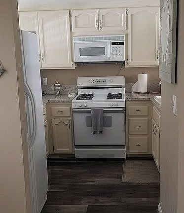 4th image of 28050 State Highway 189 Unit #108