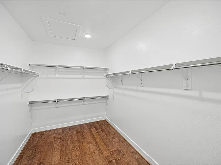 4627 Clear Creek Dr — Photo 13