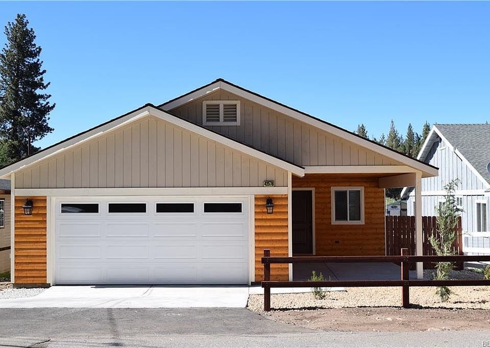 1st image of 42576 Falcon Ave