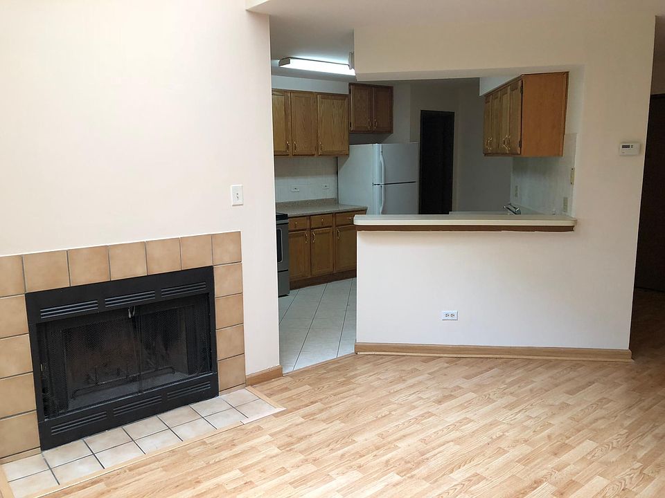 1st image of 1325 E Wyndham Cir