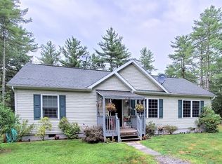 33 Pine St, Cairo, NY 12413