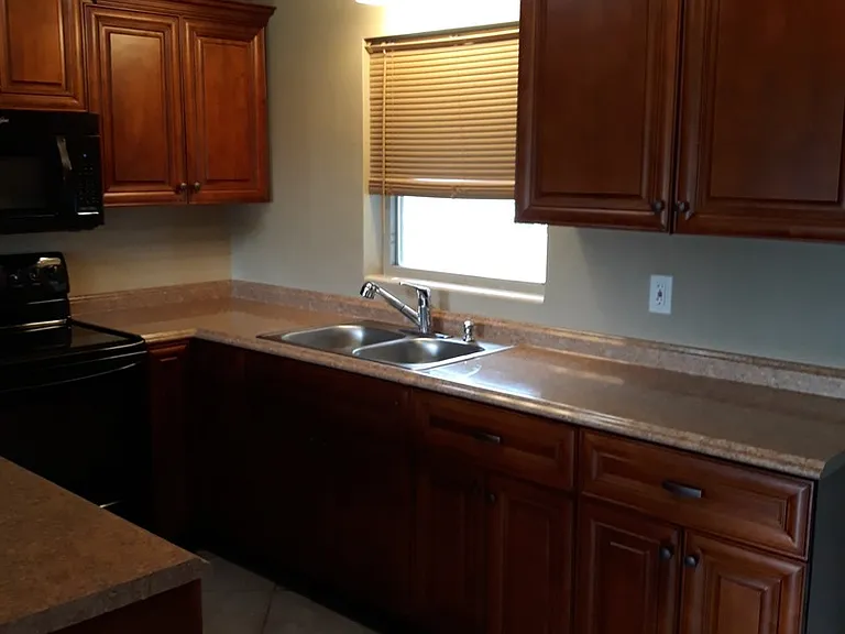 711 Tropical Ave — Photo 3