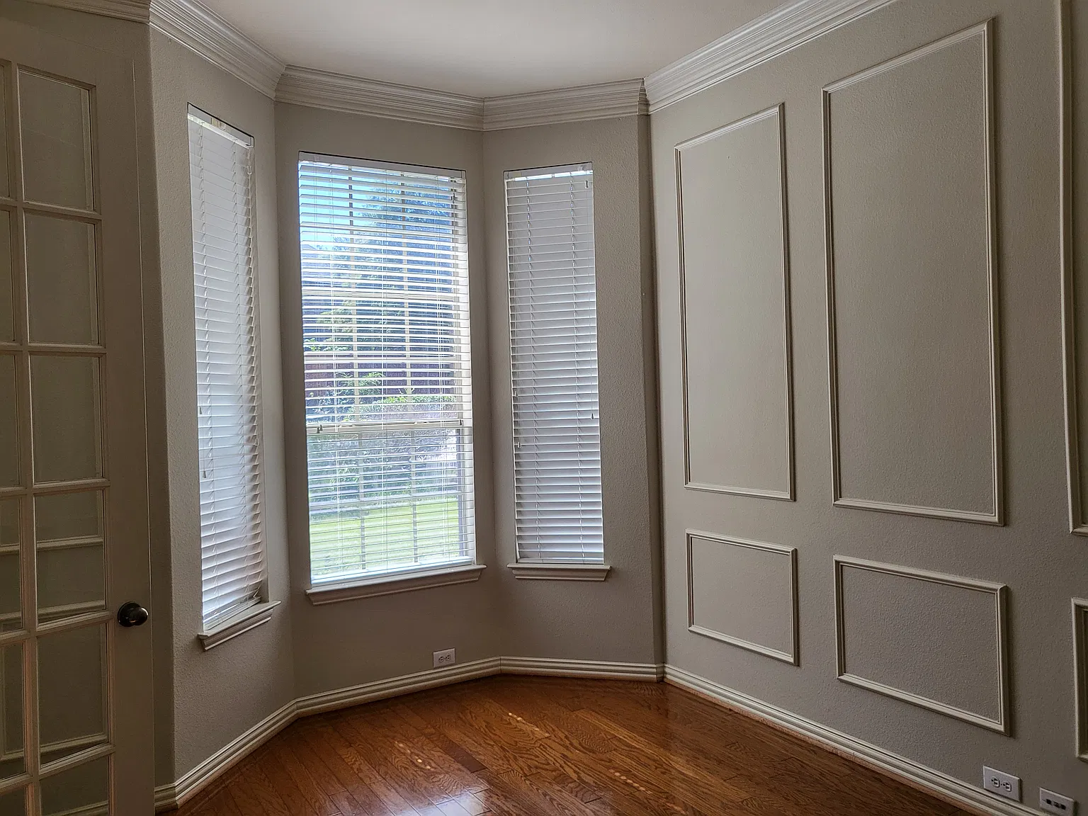 4 bed, 3386 sqft, $4,000 — Photo 3