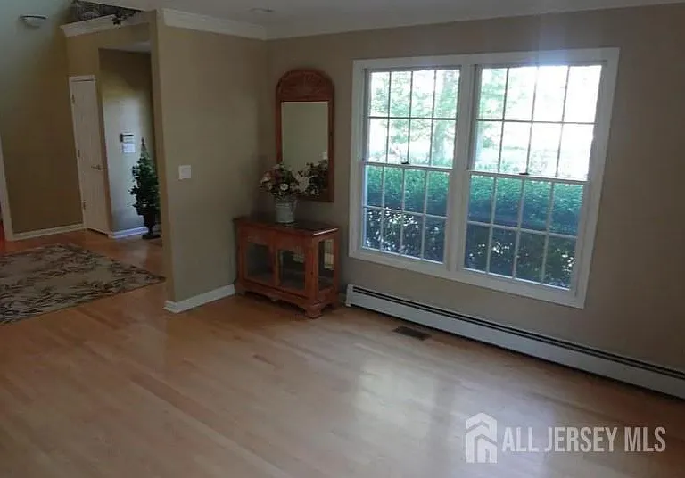 246 Fresh Ponds Rd — Photo 21
