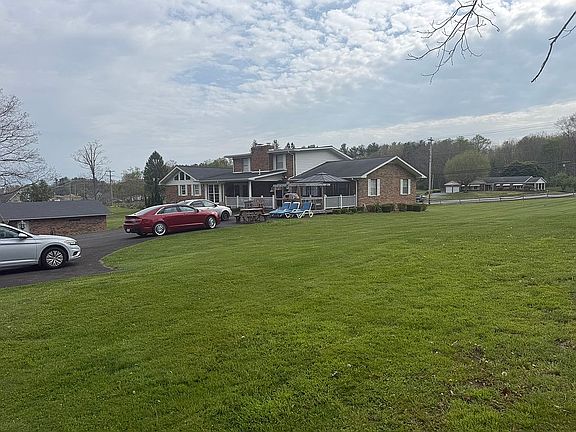 5th image of 214 Flat Top Rd