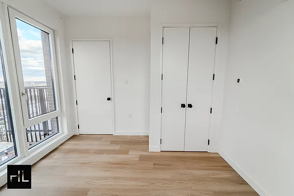 Rented by Highline Residential | media 30