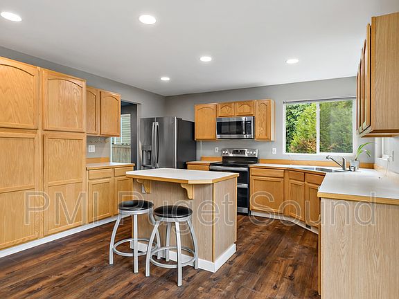 5th image of 7907 151st St E