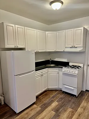 Rented by Voro New York | media 8