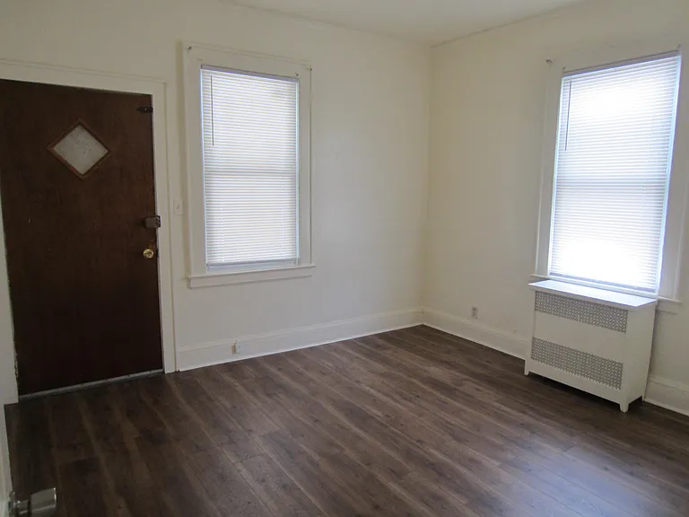 94 Campfield St — Photo 11