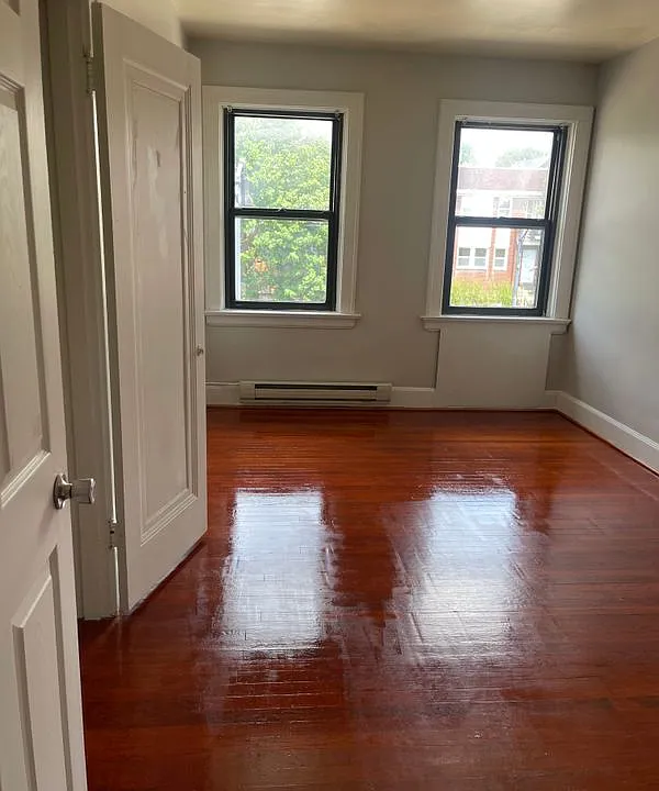 738 Brookline Blvd #5