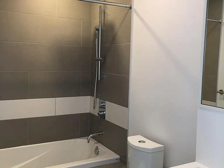 197 Yonge St #5014 — Photo 12