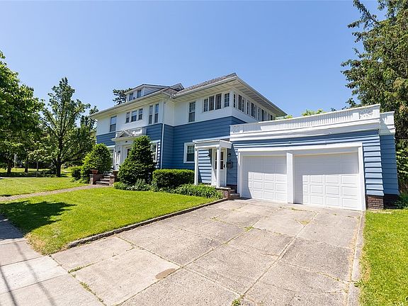 3rd image of 194 Clifton Pl
