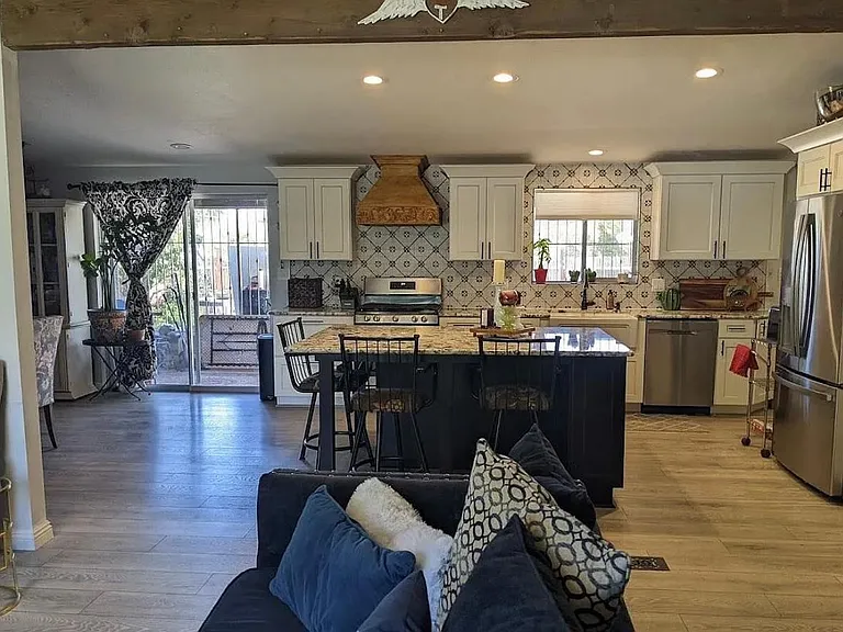 7041 E Rosewood St — Photo 8