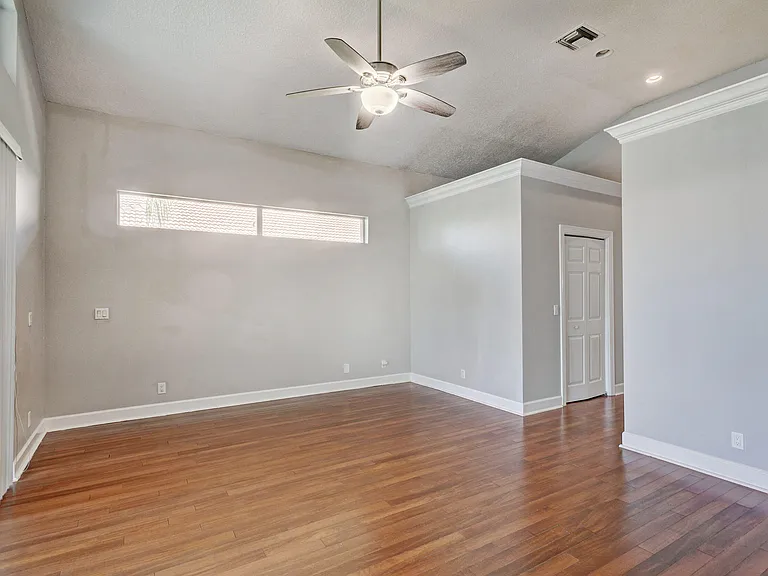 139 Brookhaven Ct — Photo 52