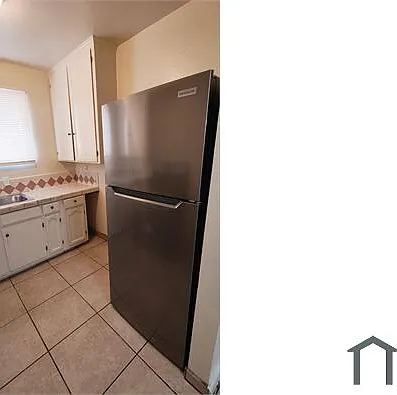 861 W 42nd Pl — Photo 12