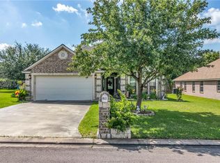 703 Woodson Dr, Caldwell, TX 77836