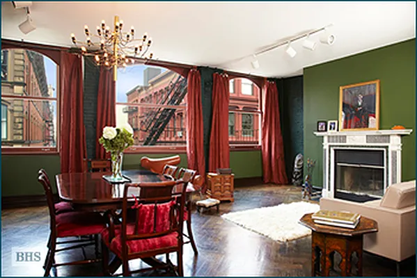 Rented by Brown Harris Stevens | media 27