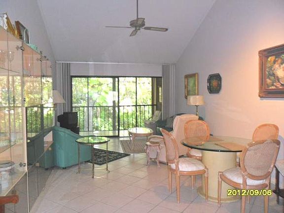 2nd image of 1720 Glenhouse Dr #429